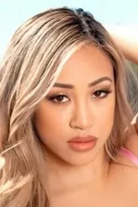 Samantha Lexi