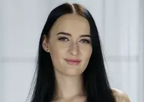 Sasha Sparrow