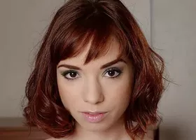 Tina Hot