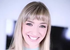 Mackenzie Moss