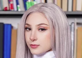 Skylar Vox